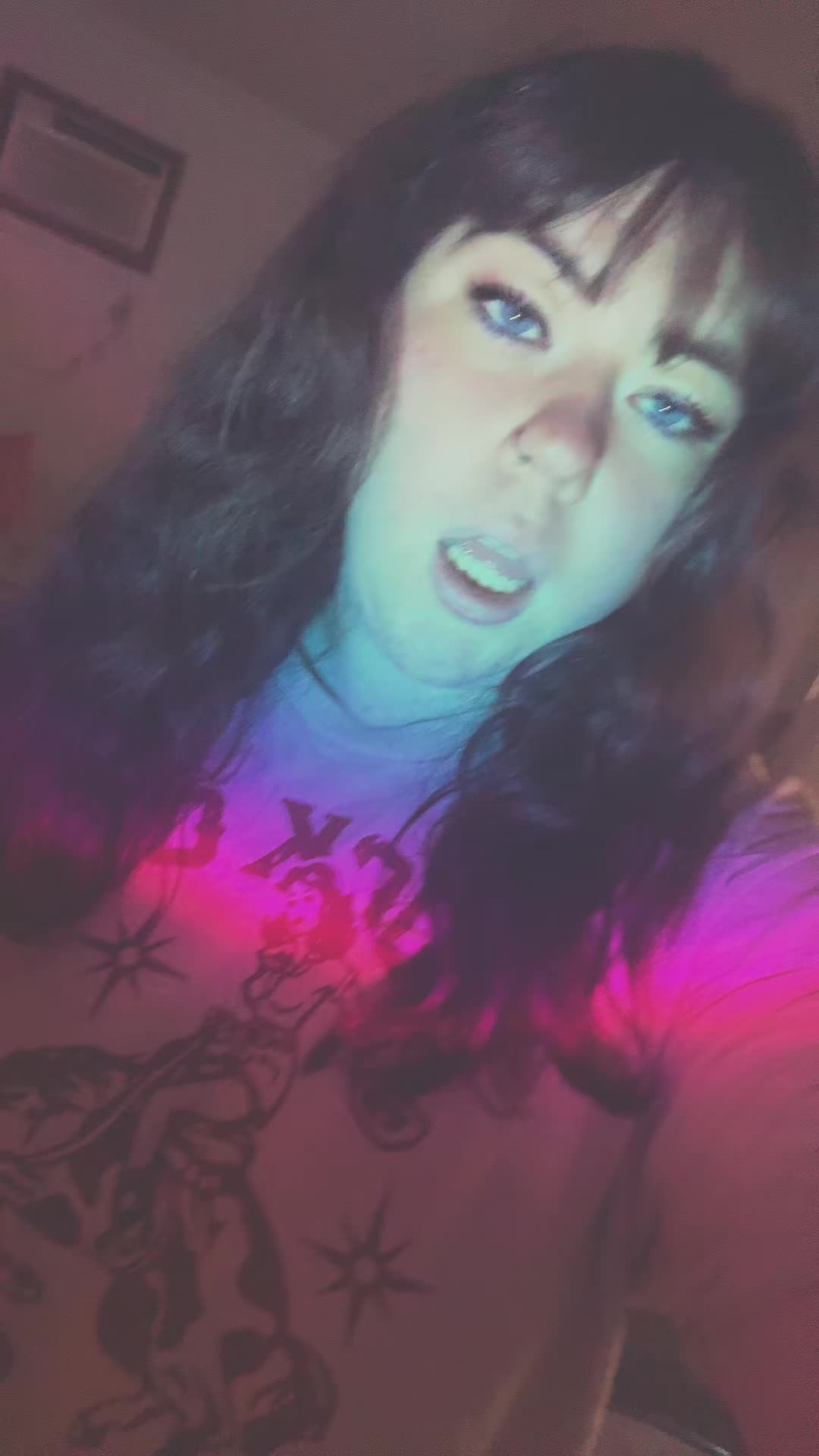 @imnotavailable21