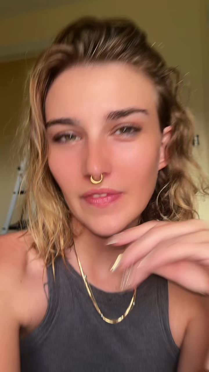 @haleyharton2