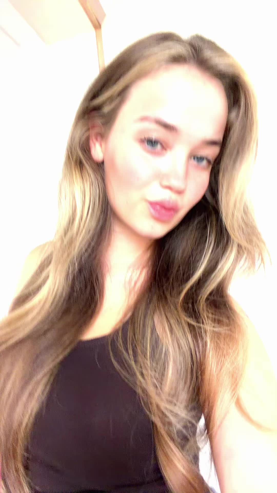 @anastasjaschaefer