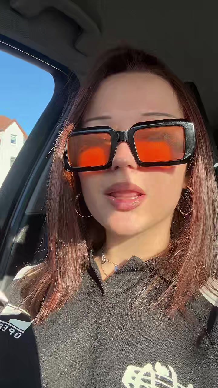 @vickyﾒ𝟶🏎️