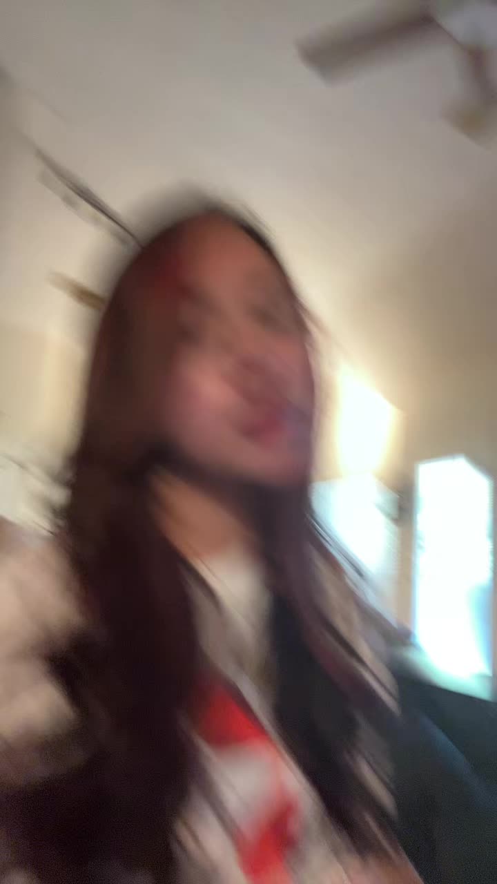 @user697438129