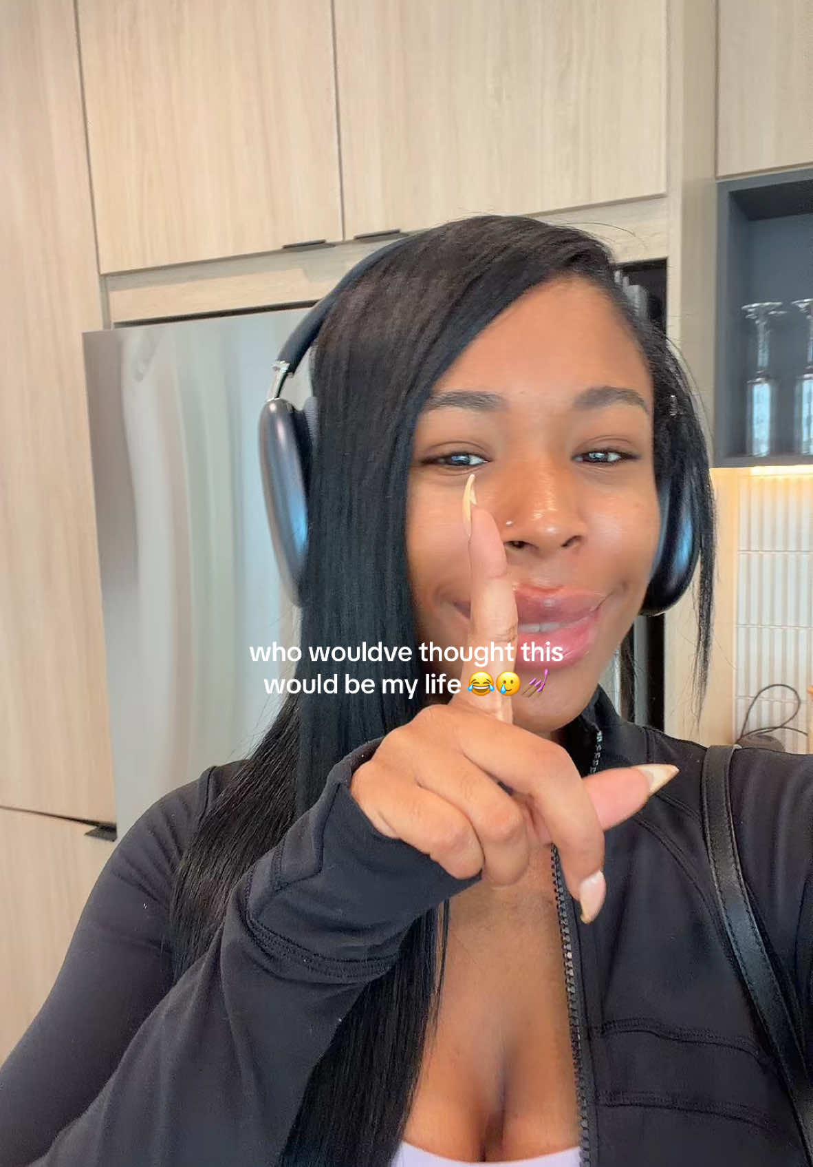 @Lyrique M