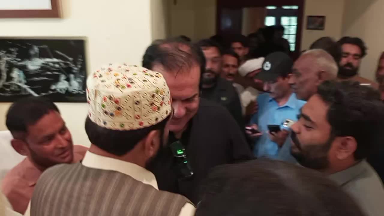 @Farooq Ahmad Bhatti