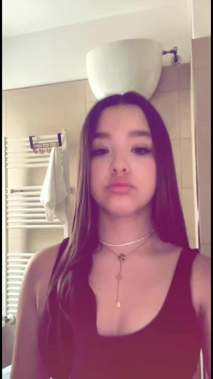 @7