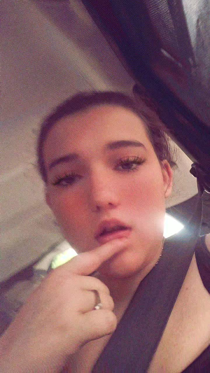 @fid&egrave;le au  B