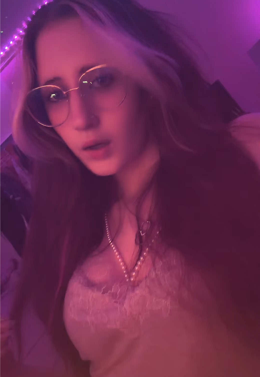 @˚⊱🪷⊰˚𝒮♡𝓅𝒽 🐈&zwj;⬛