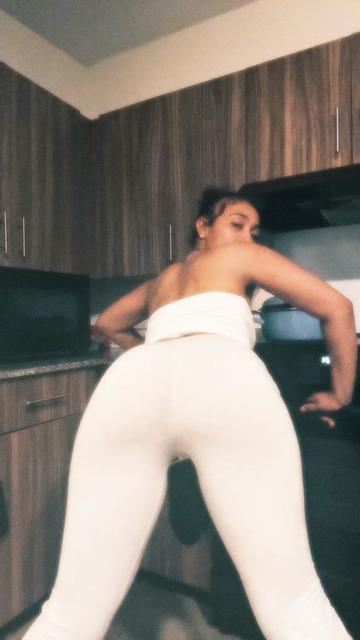 @x.meiyaa