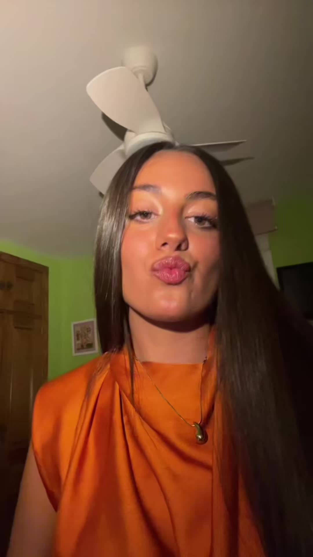 @saaritarubio