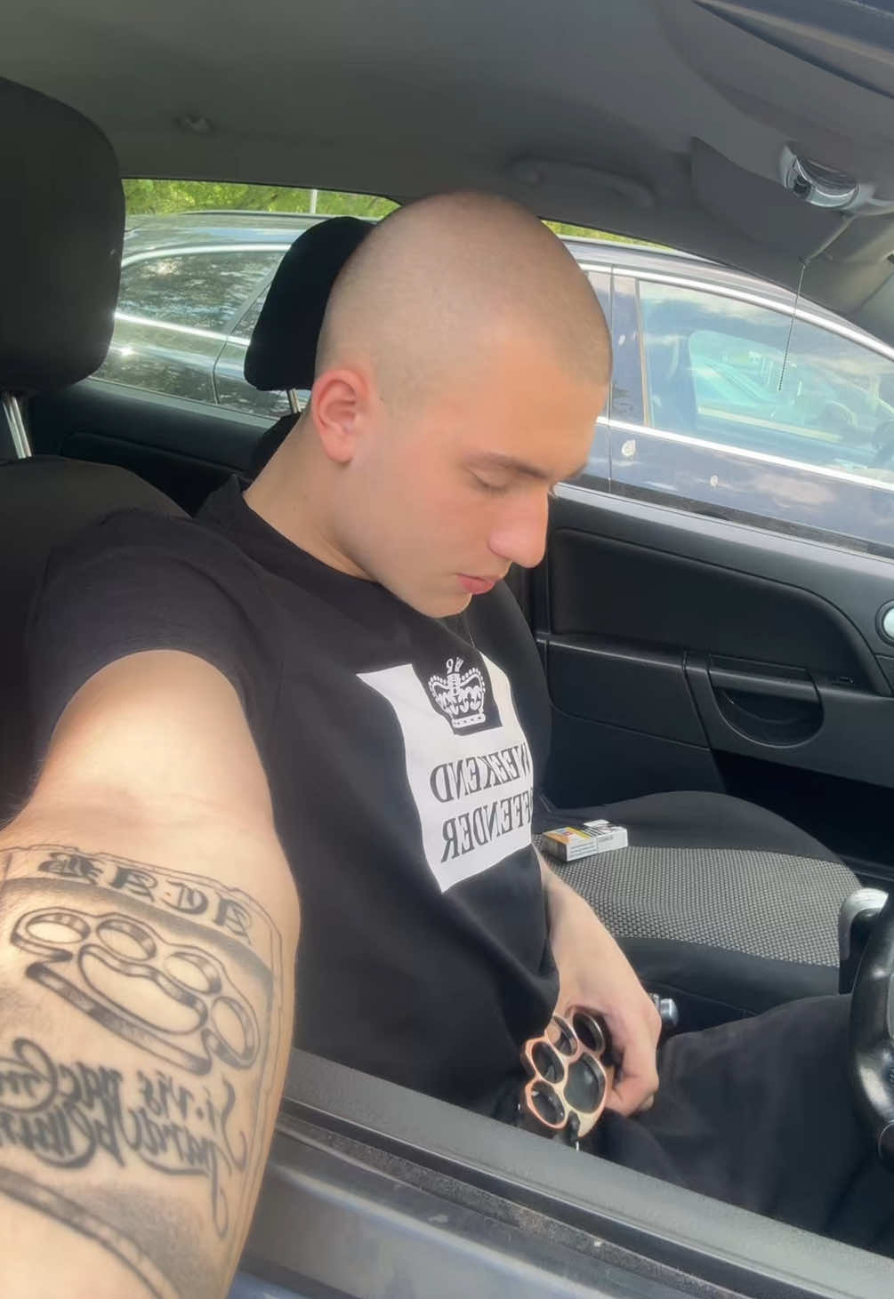@Aresik__