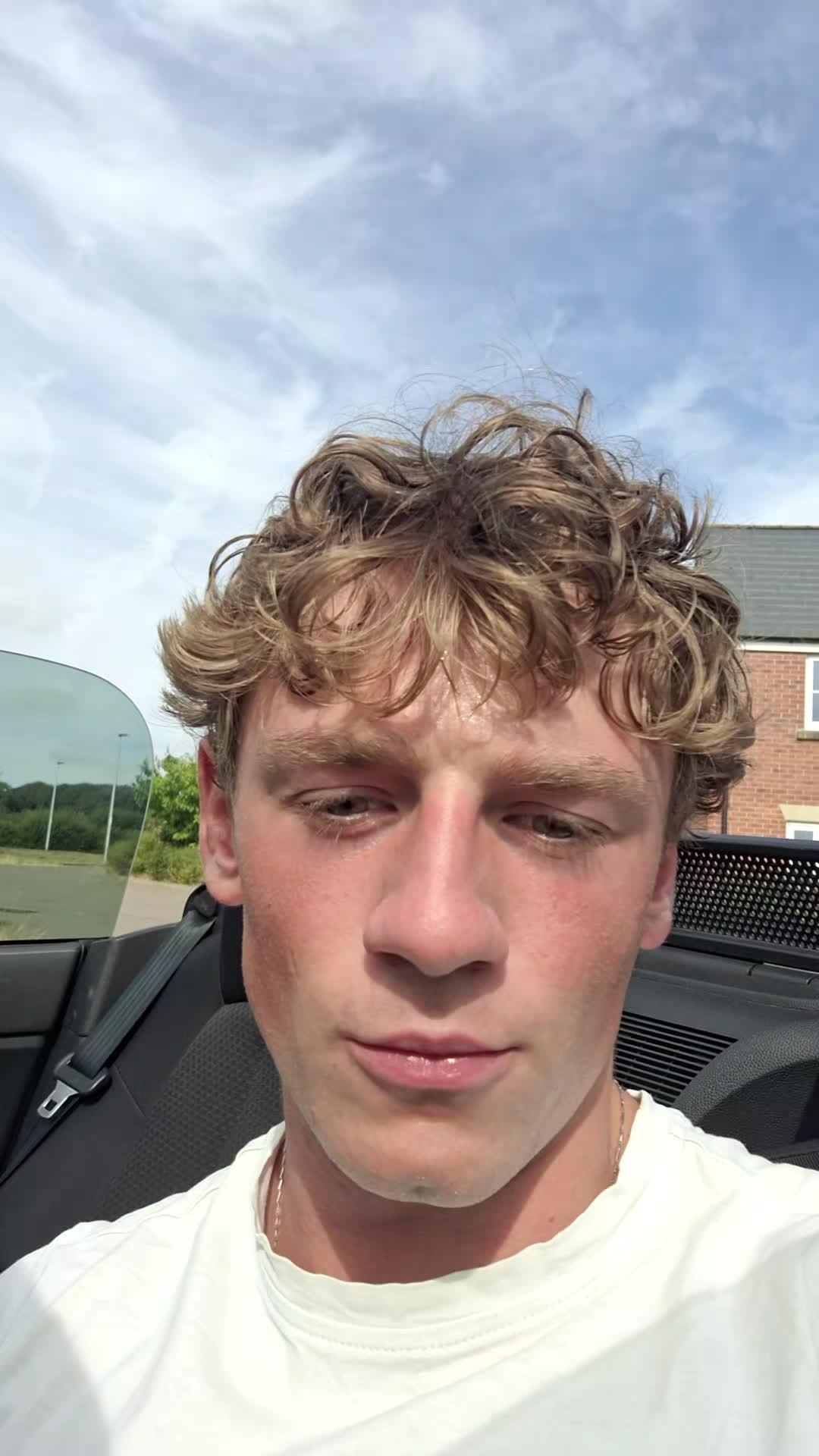 @elliscousens