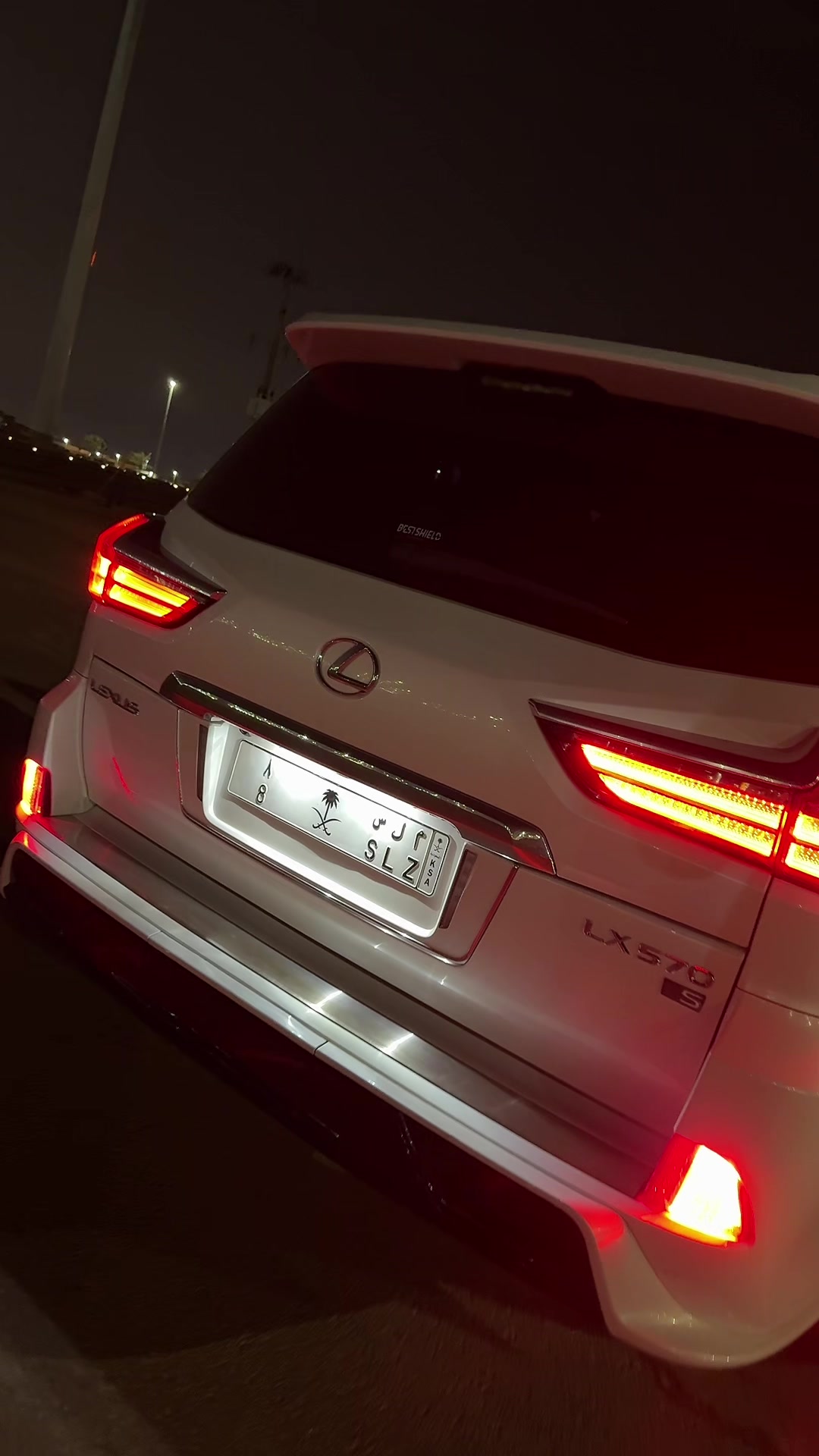 @عبدالله العنزي 🤍 .