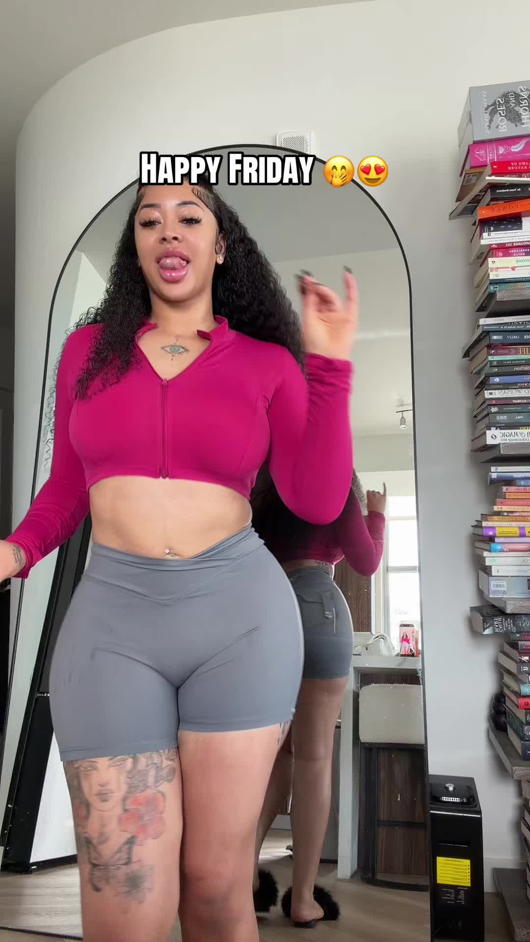 @Missskaylax