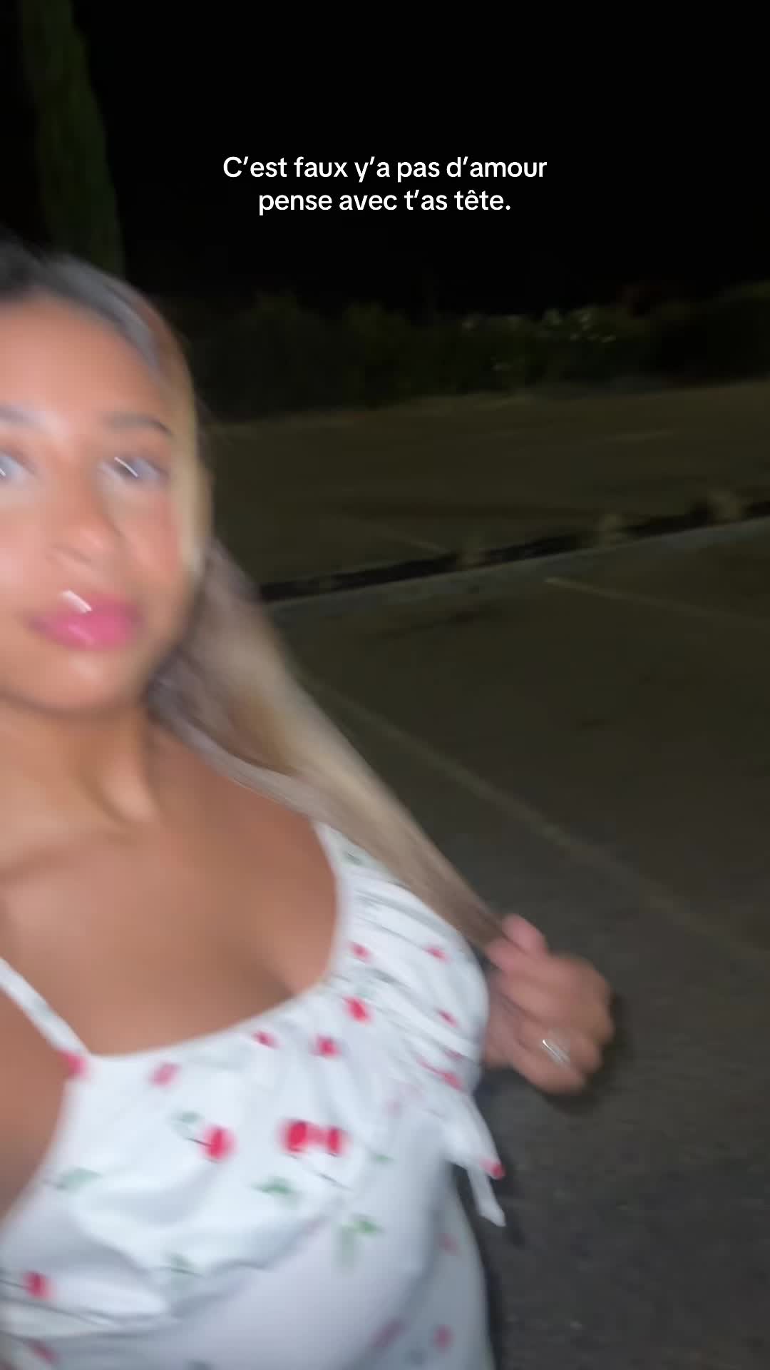 @Madame.R