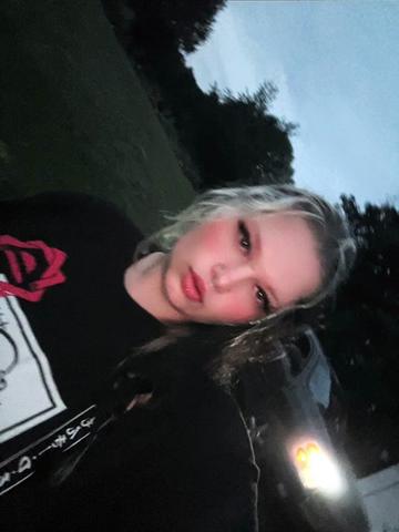 @Liv