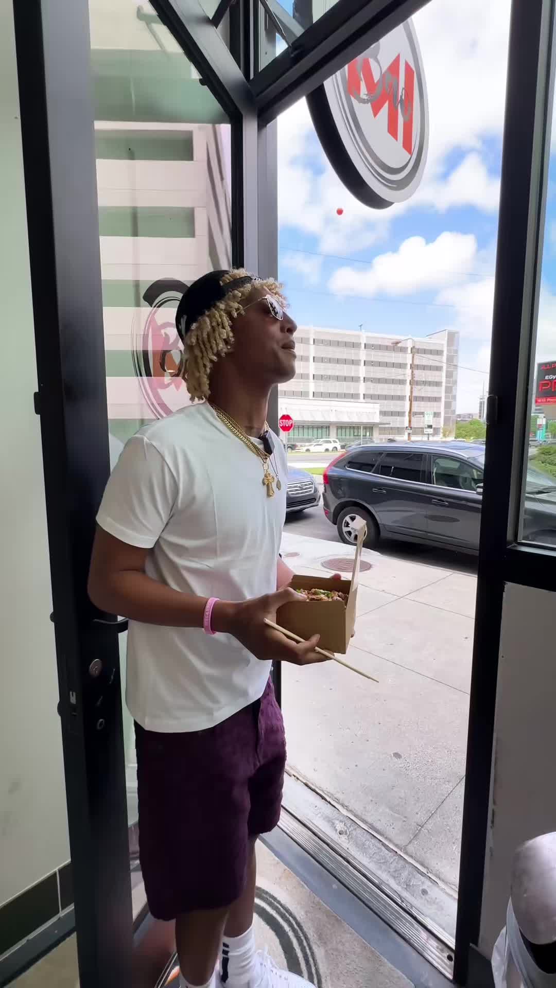 @KrazyBlondeboy