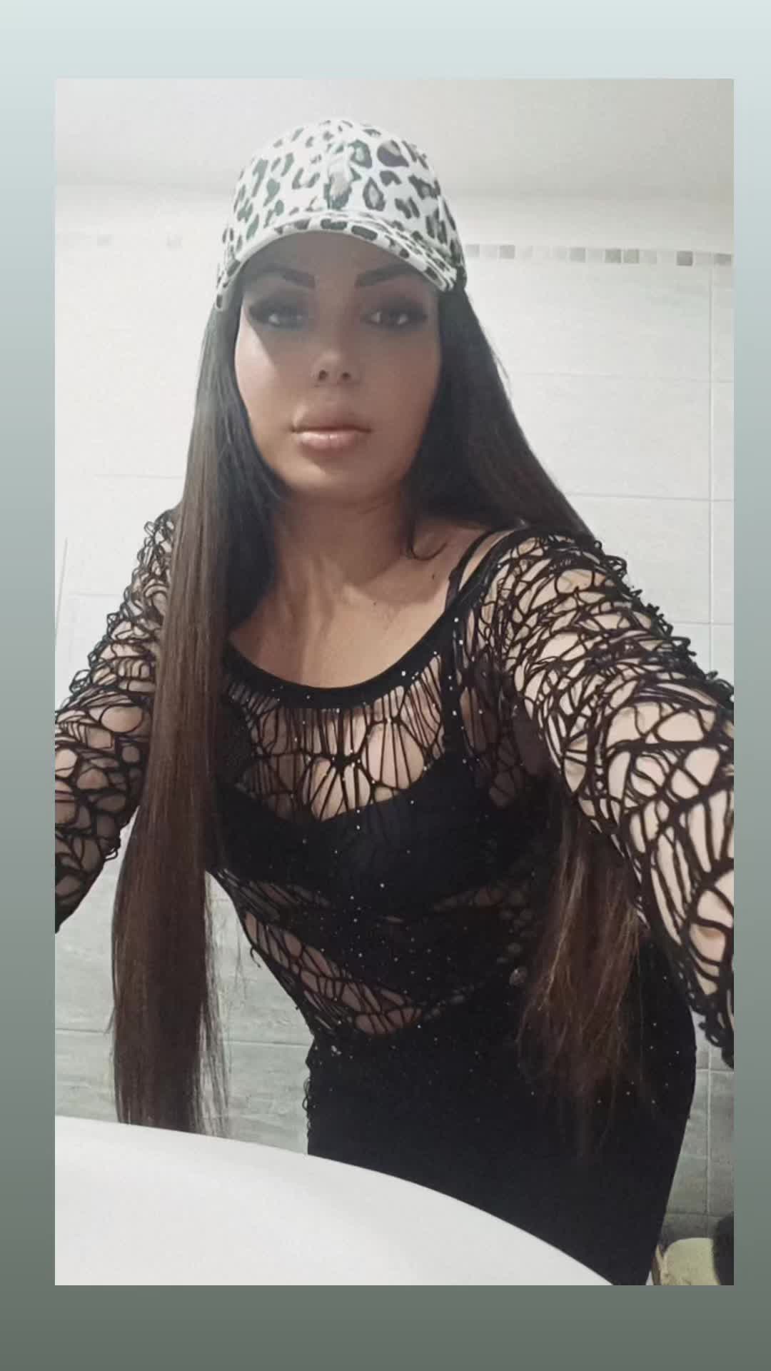 @Jessica amoroso