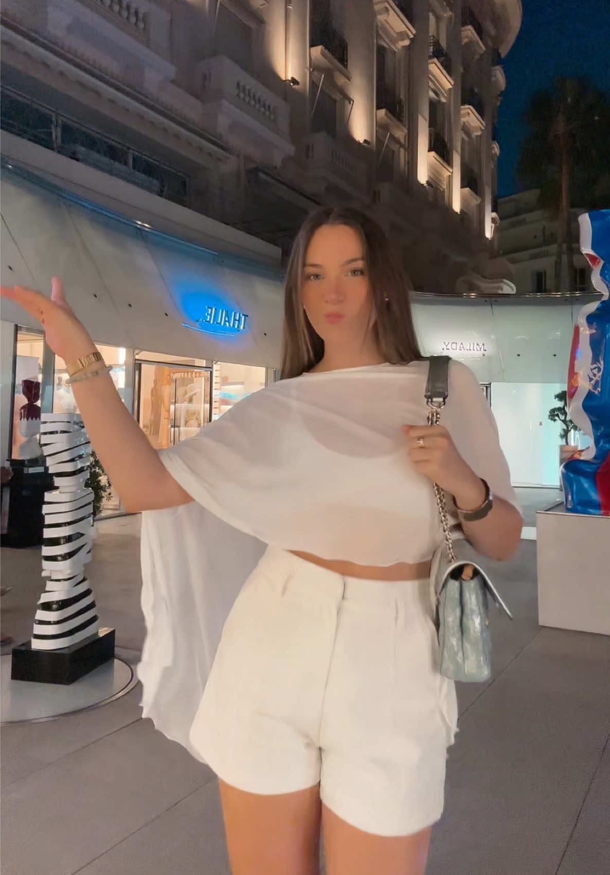 @farneila