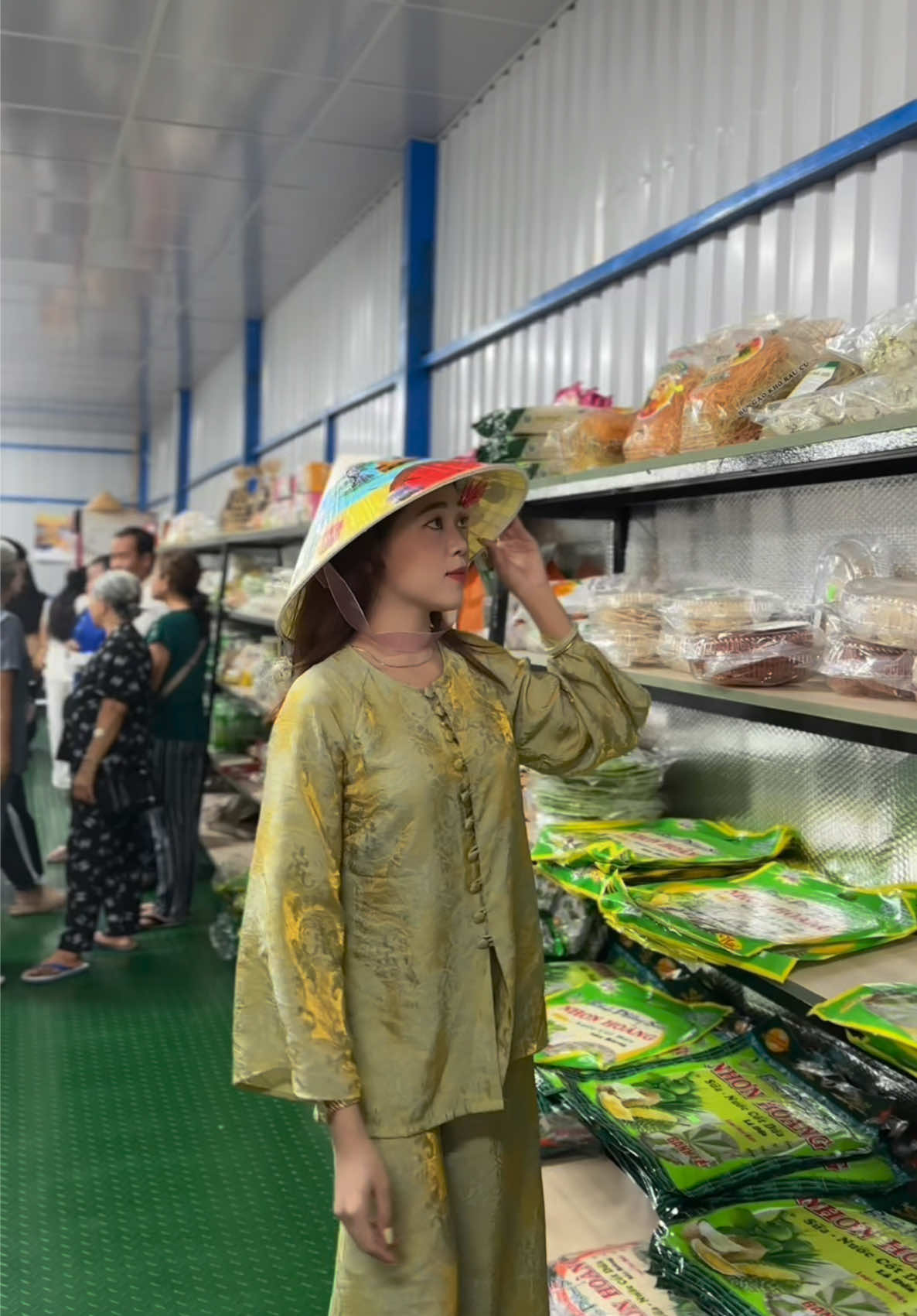 @Út Không Báo 🦅💚