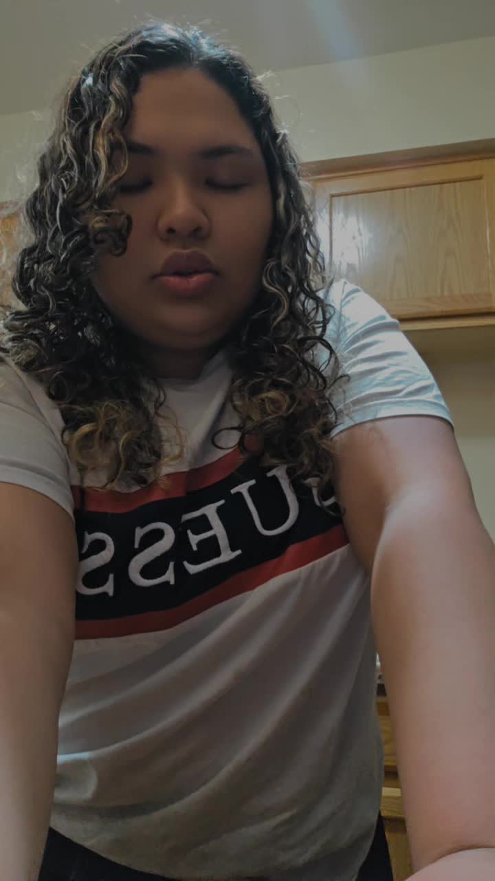 @noemi🫰🦋