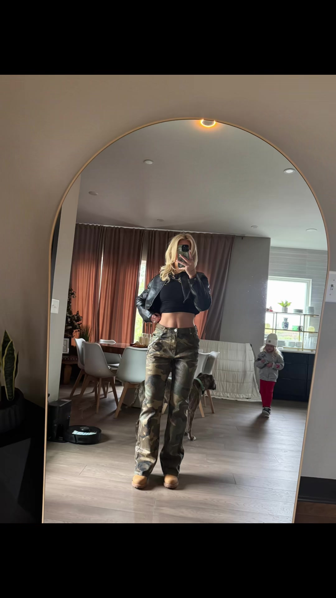 @hannahwhitemgmt