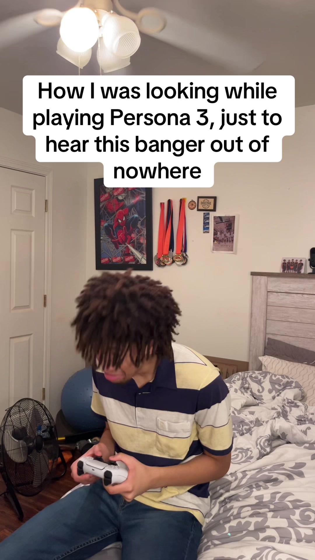 @ITZZ$kovie