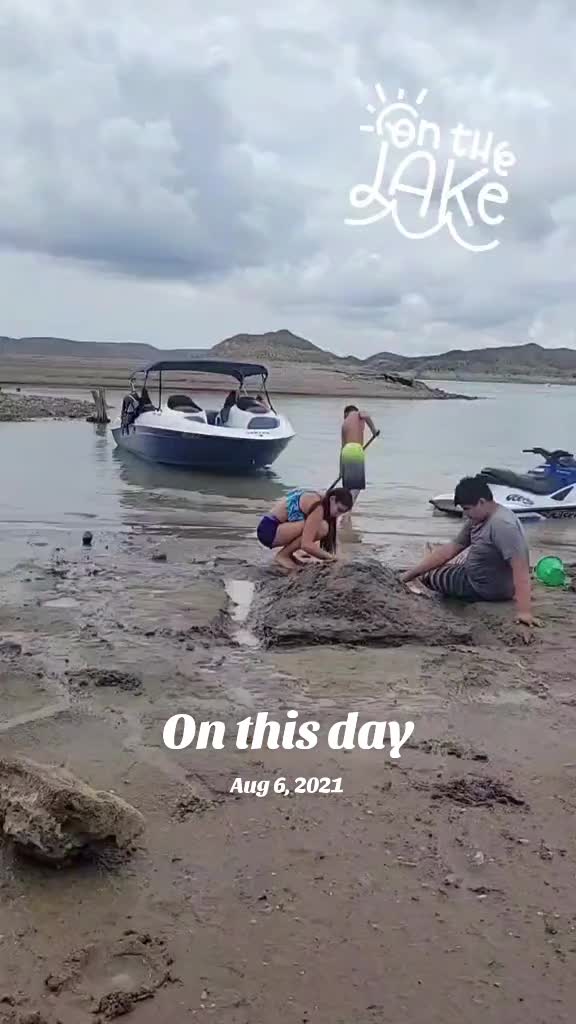 @Lizzyluhoo