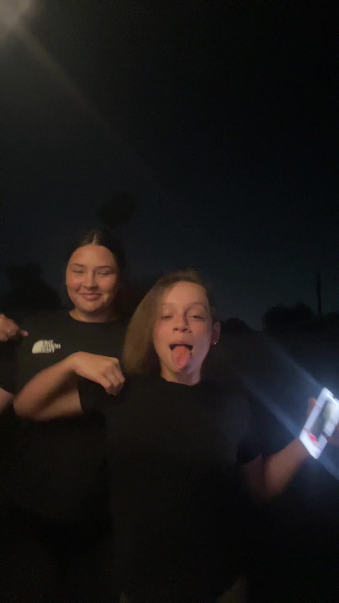 @𝒮𝒶𝓁𝓁𝓎 ℒ𝓎𝓃𝓃 💋
