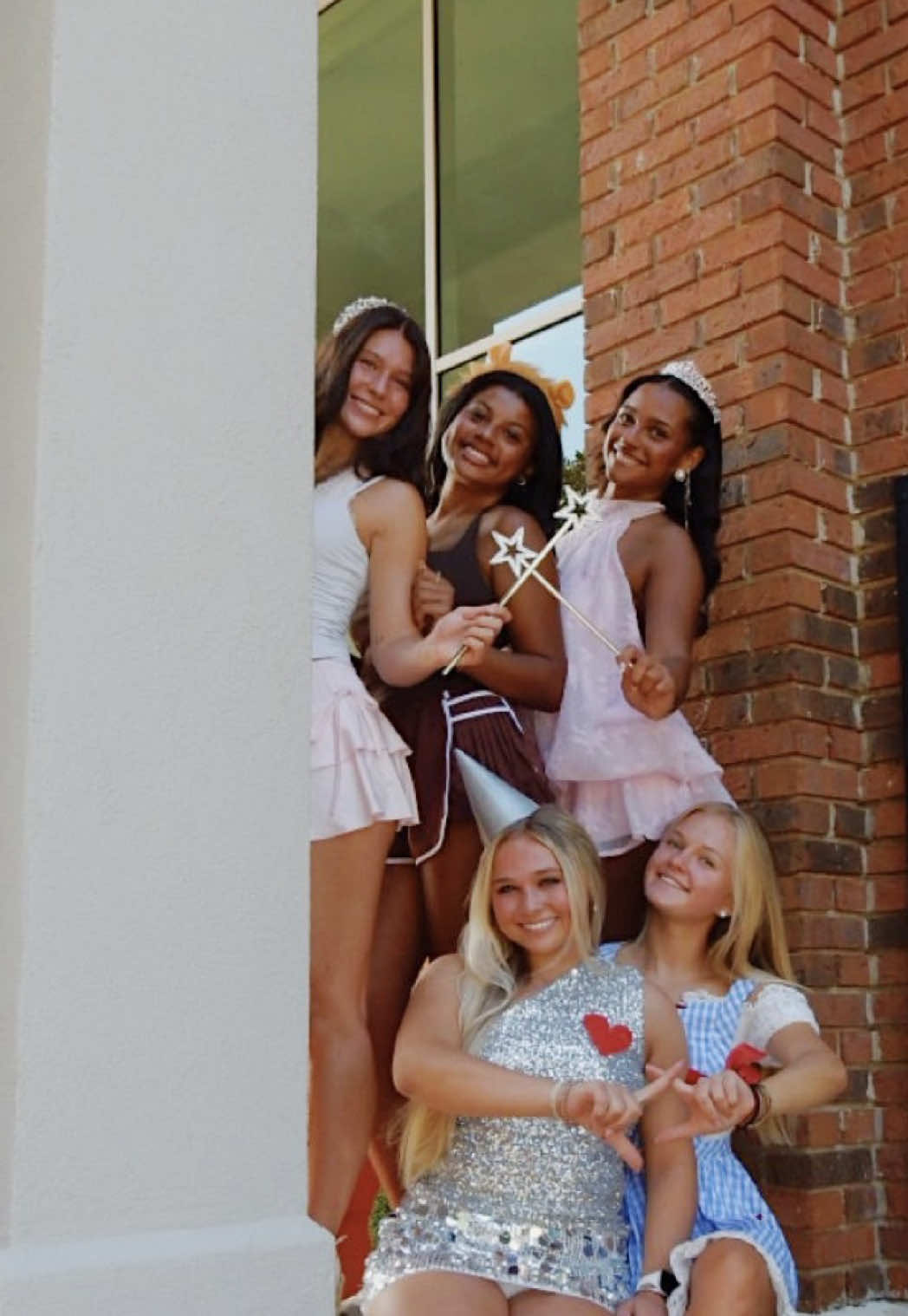 @USA X CHI OMEGA