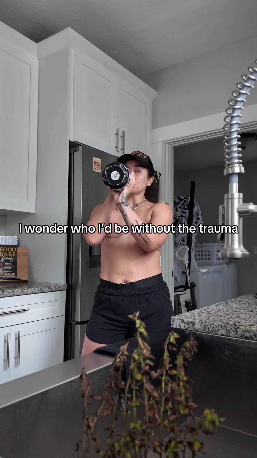 @Theebooblessbabe