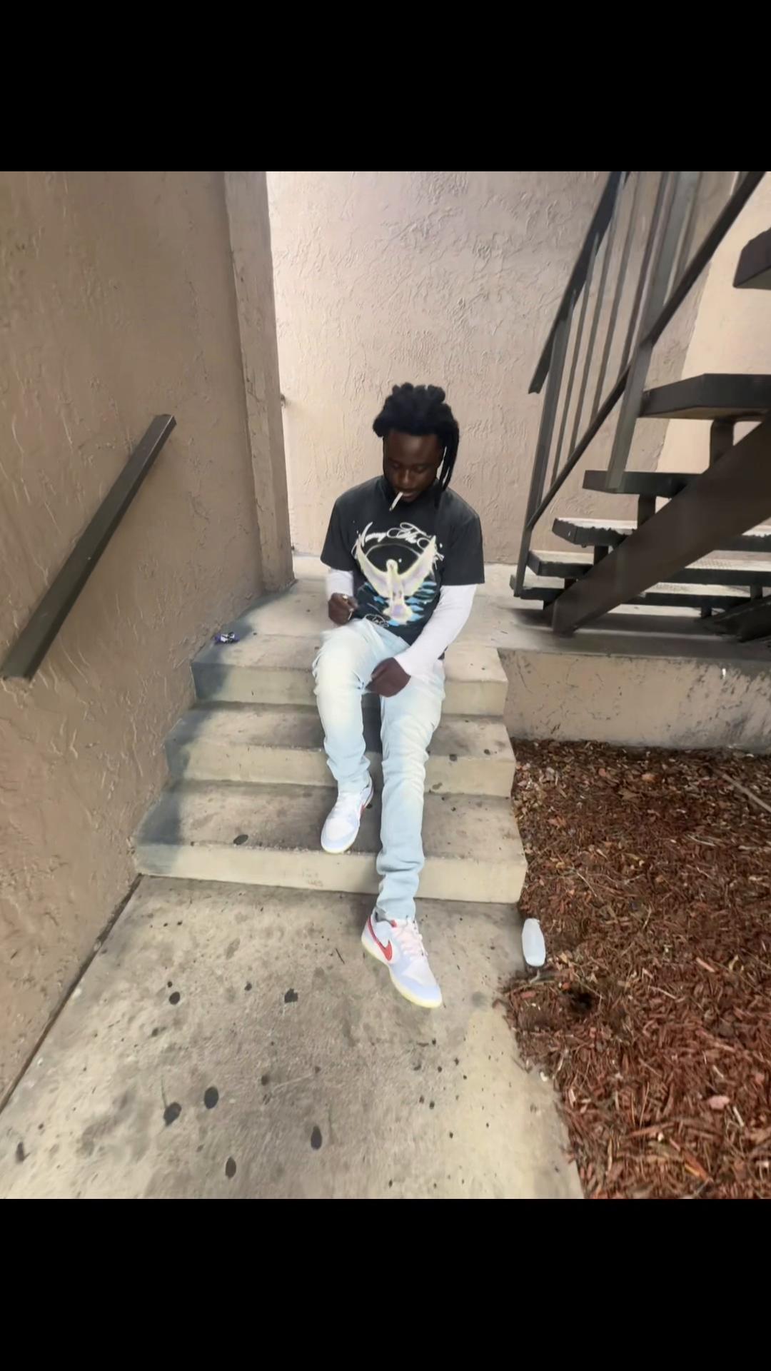 @Numba 4️⃣🇻🇮