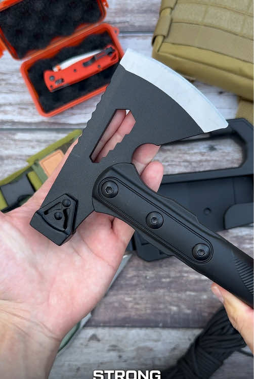 @survival.knives