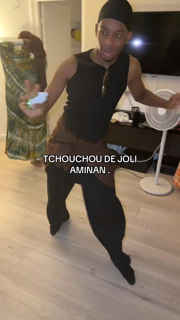 @J2 🌟