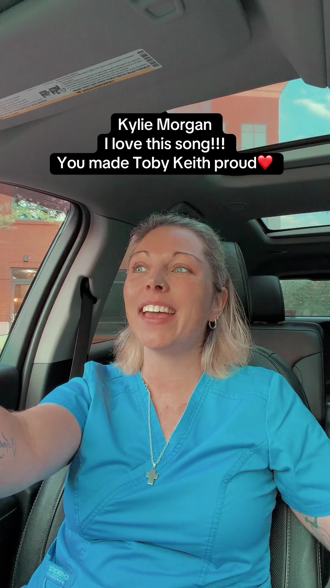@momica_mama