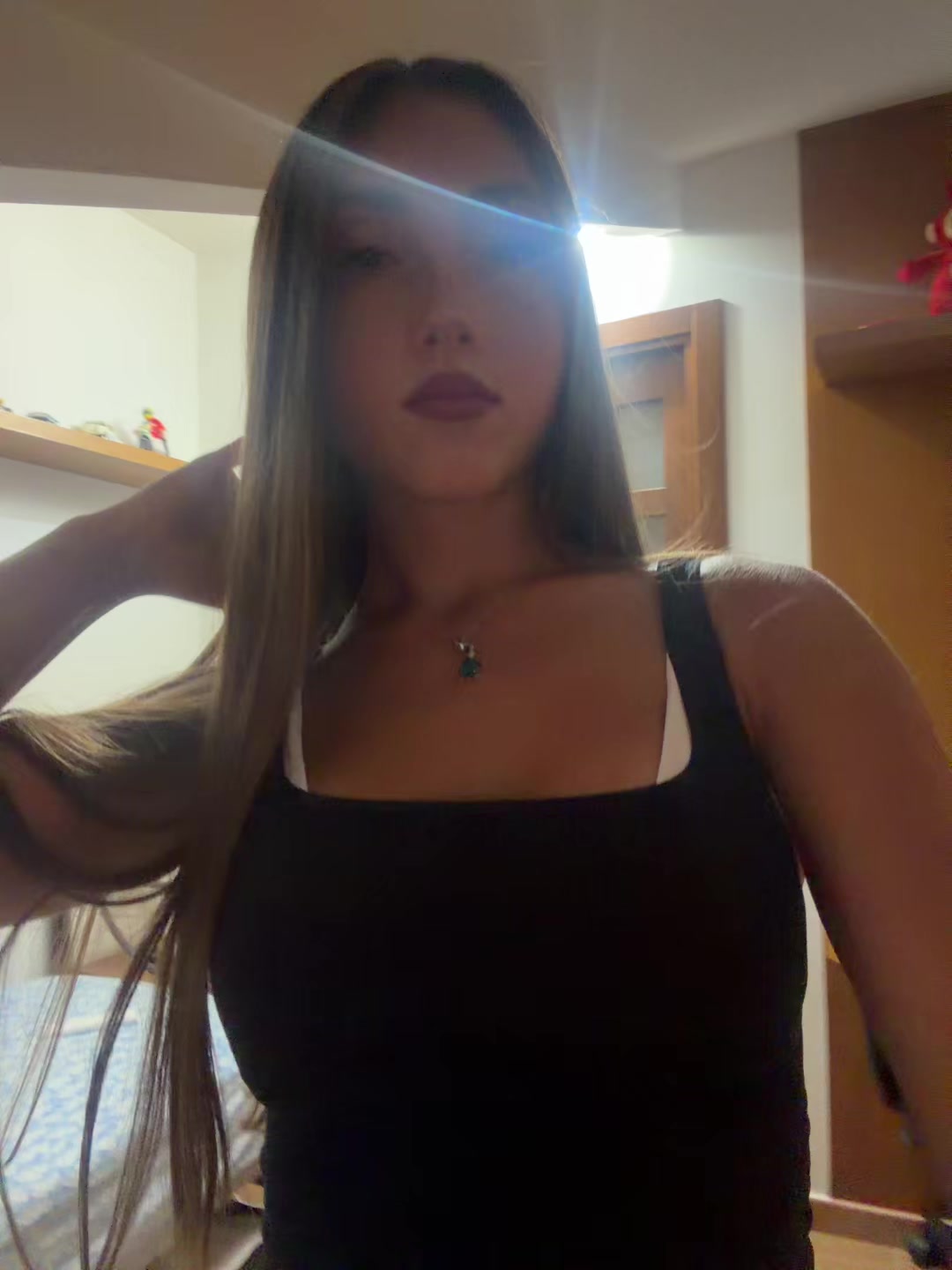 @🐚