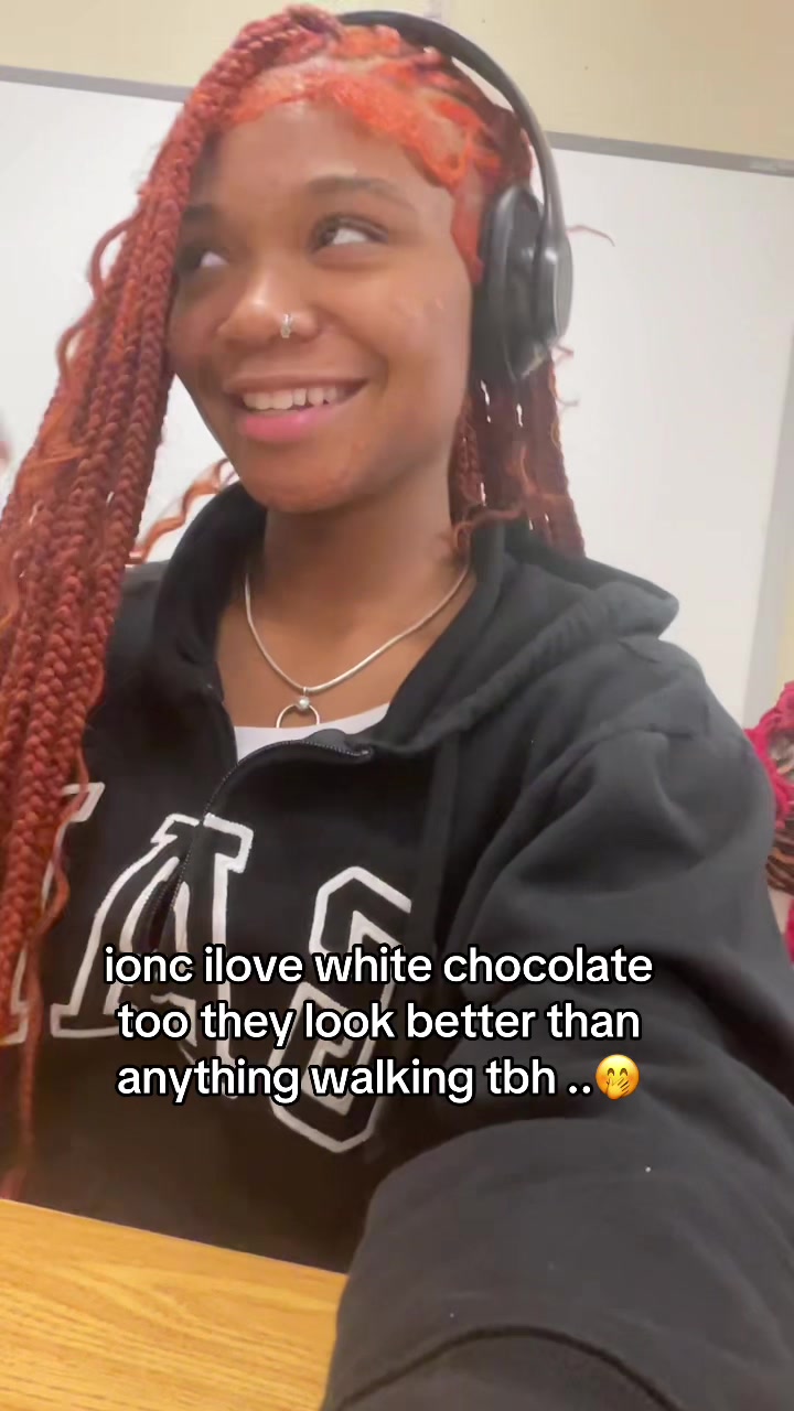 @&lsquo; j💛 . &lsquo;