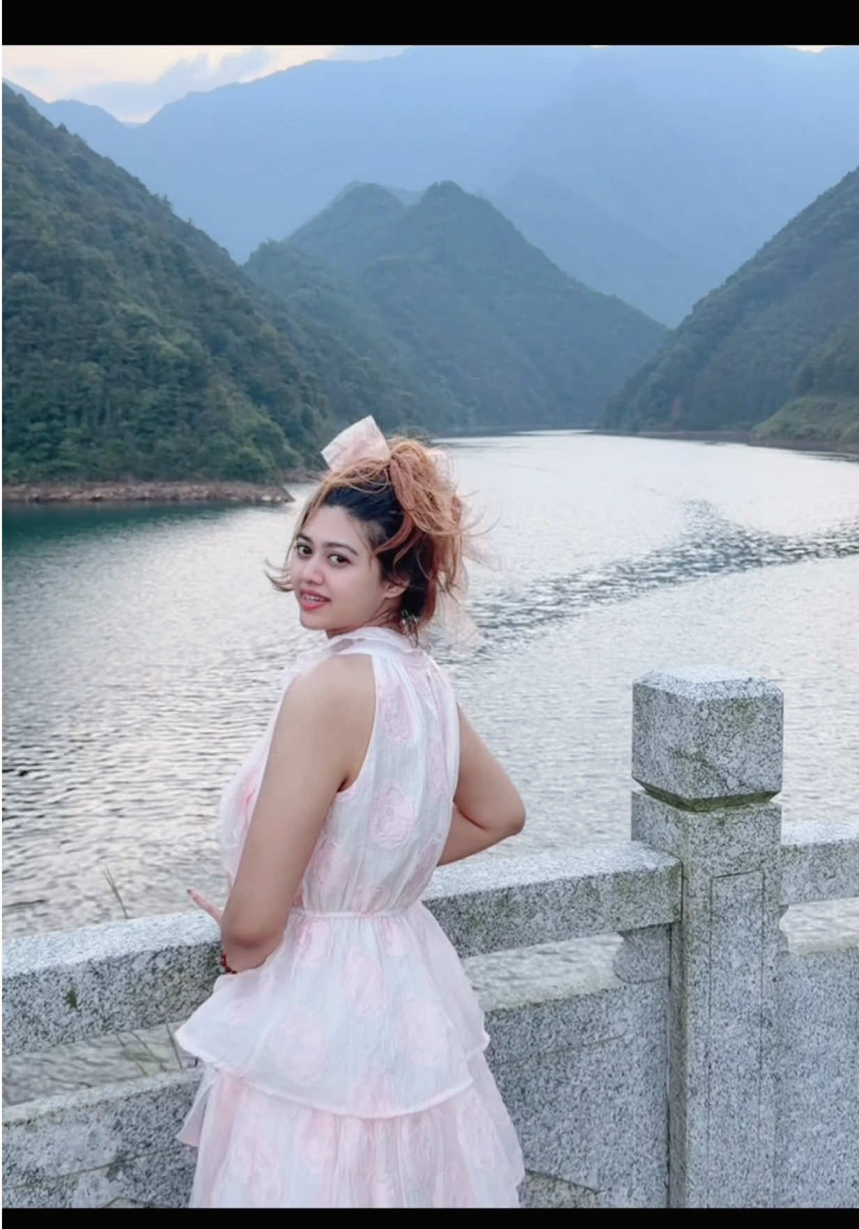 @🇧🇩Reya❤️Zerong🇨🇳