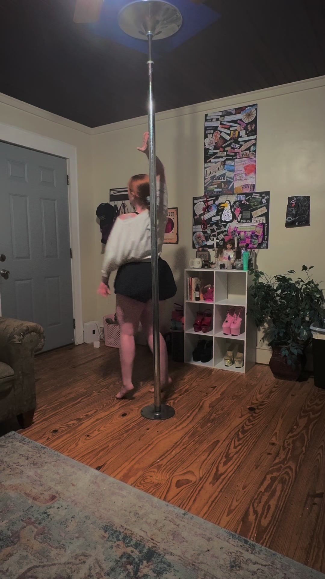@Mary Jane Pole