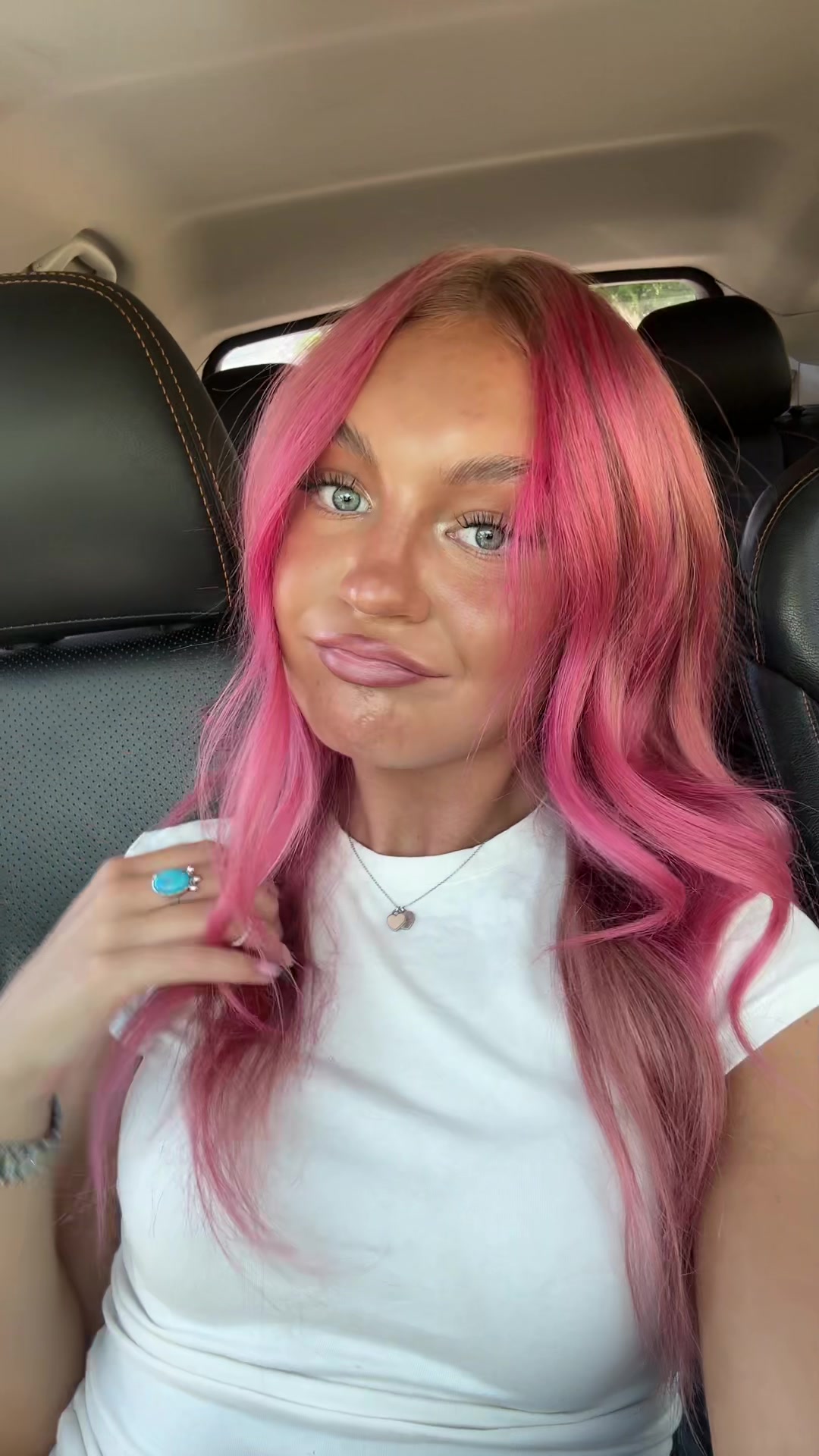 @noralucillee