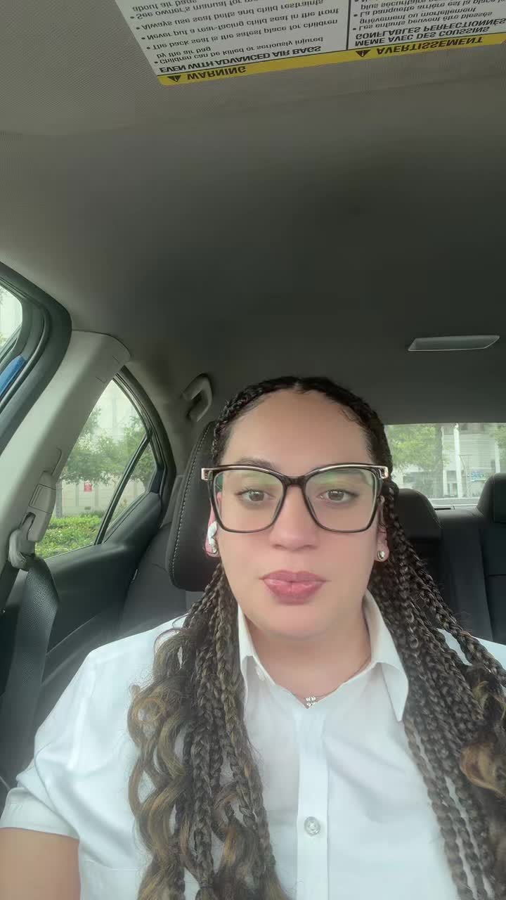 @whiskeygirlreads_