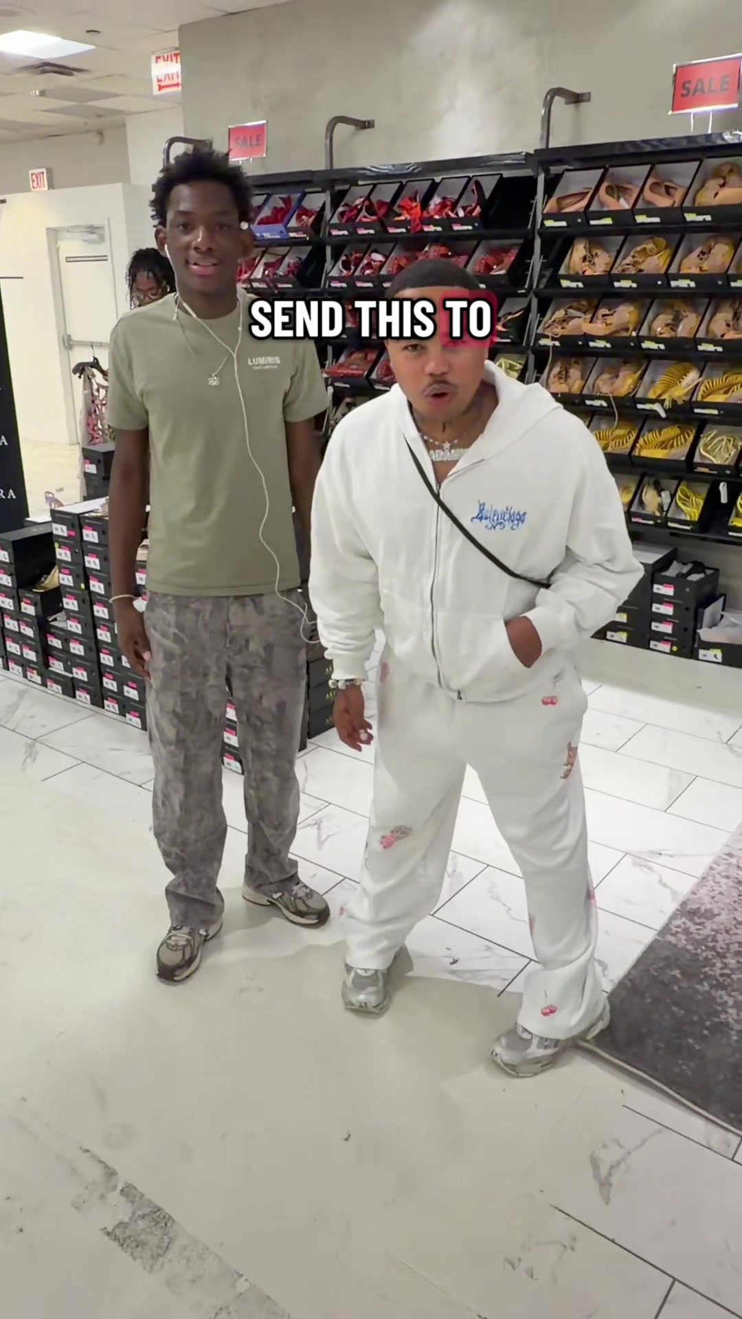 @Adamn WhoDeyWant