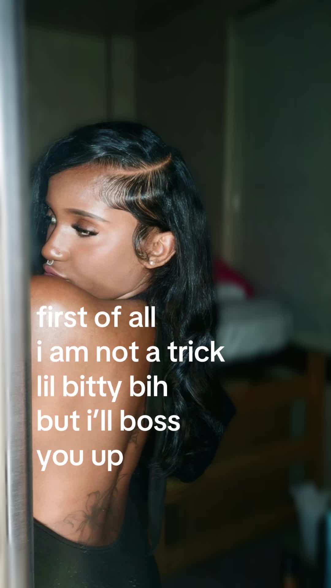 @️