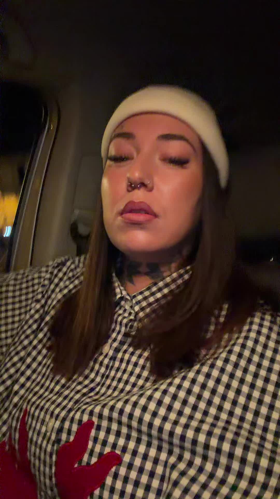 @Jade Mure