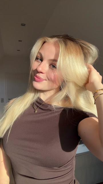 @tinaMiller98