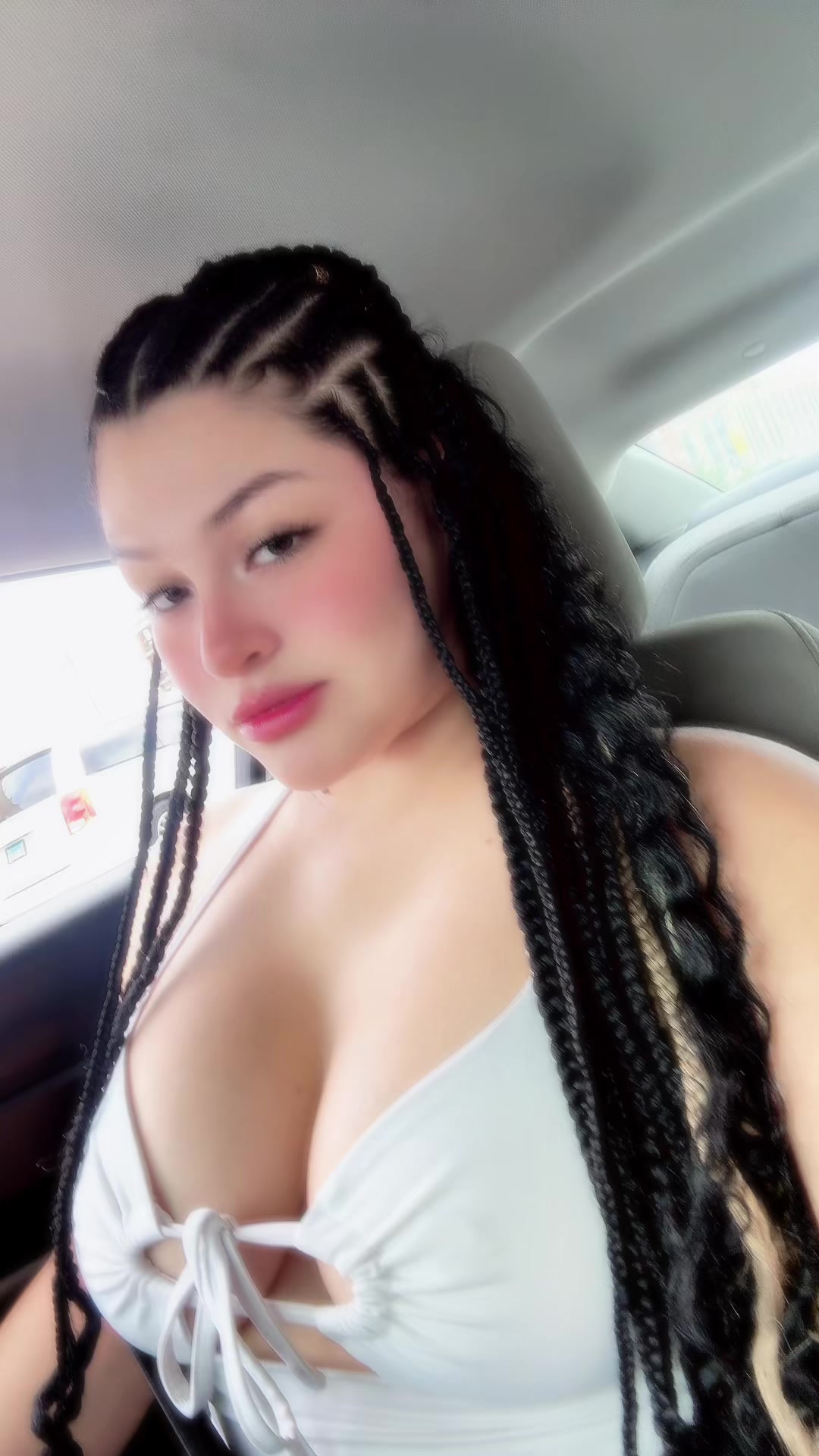 @Adriana paola🩷