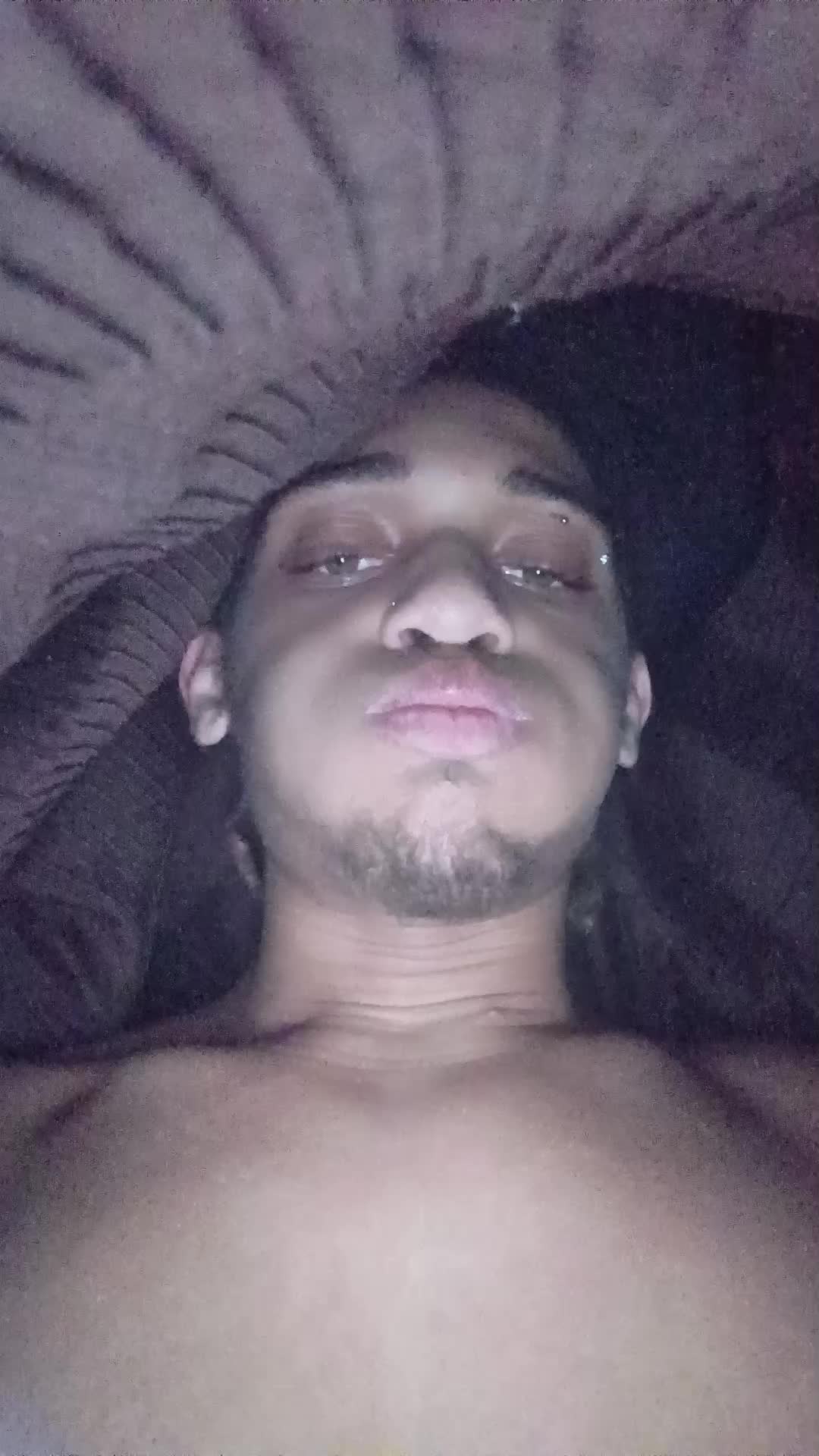 @👻
