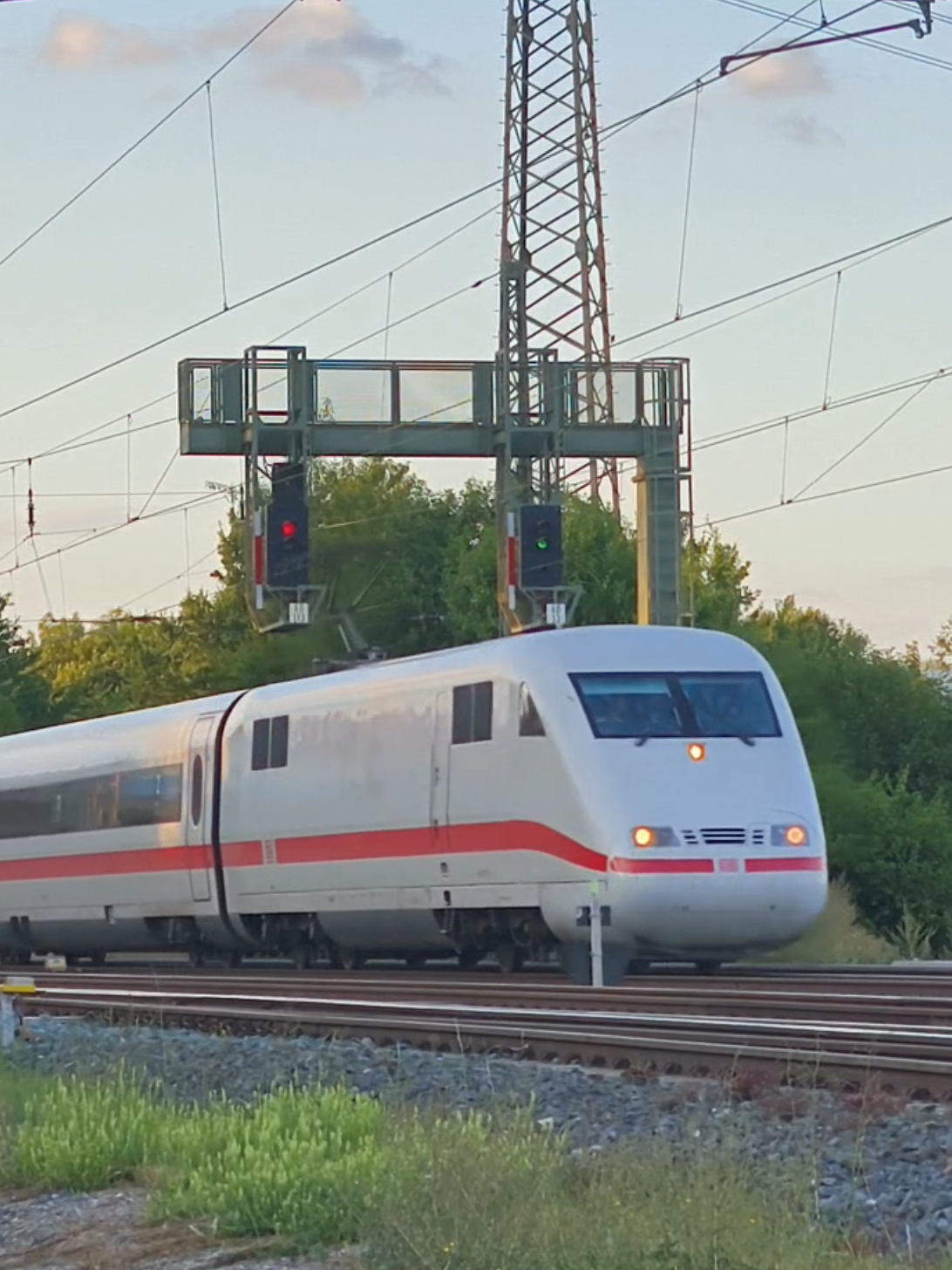 @trains by Marc ๐ฉ๐ชโจ