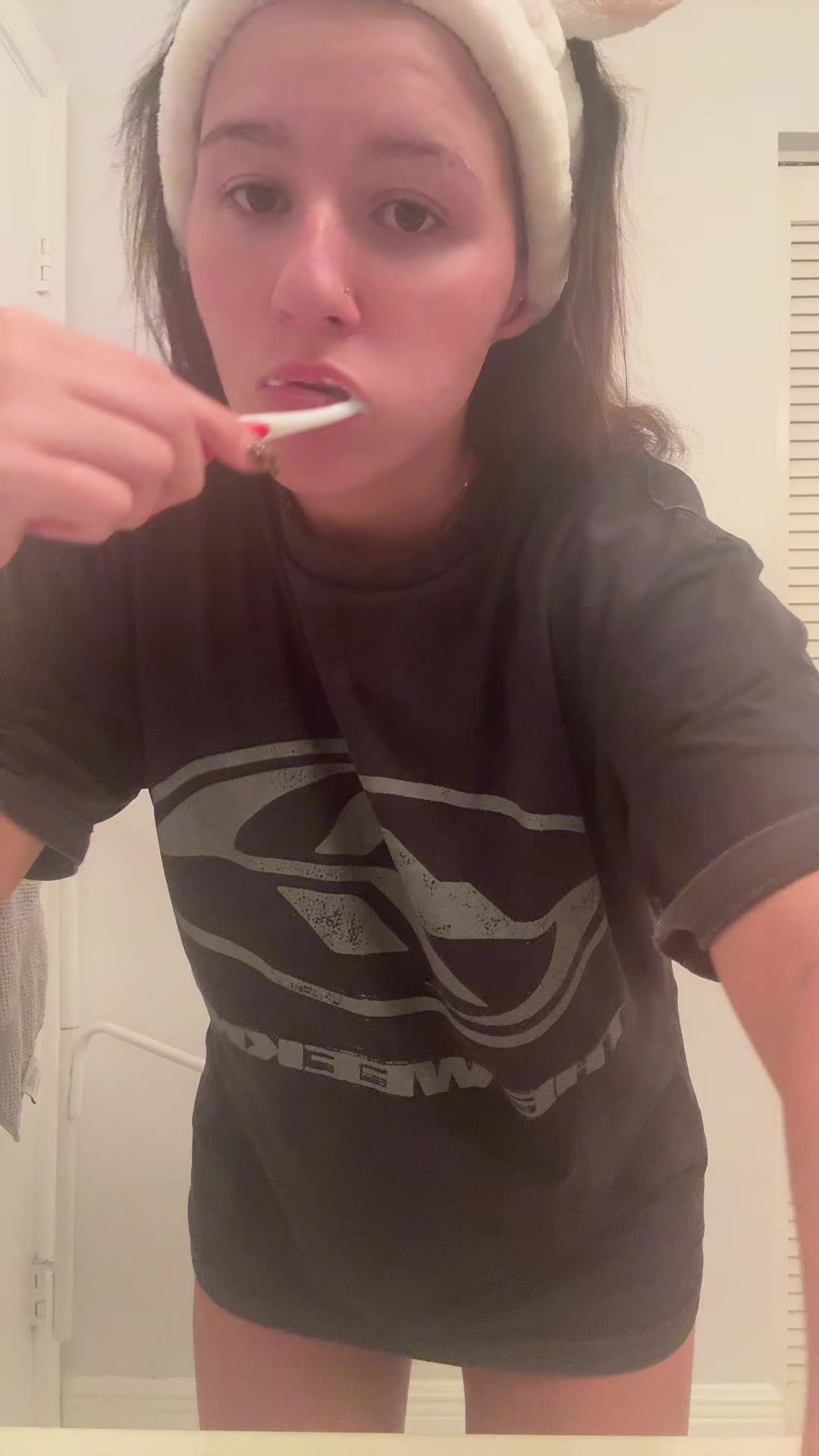 @hannahliska
