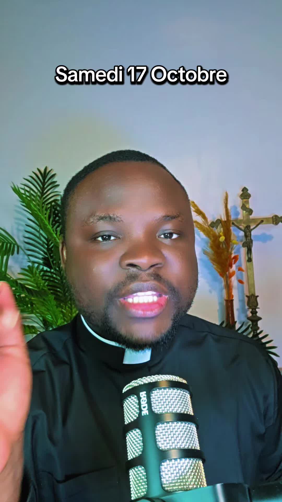 @Padre Précieux 🇨🇵🇻🇦