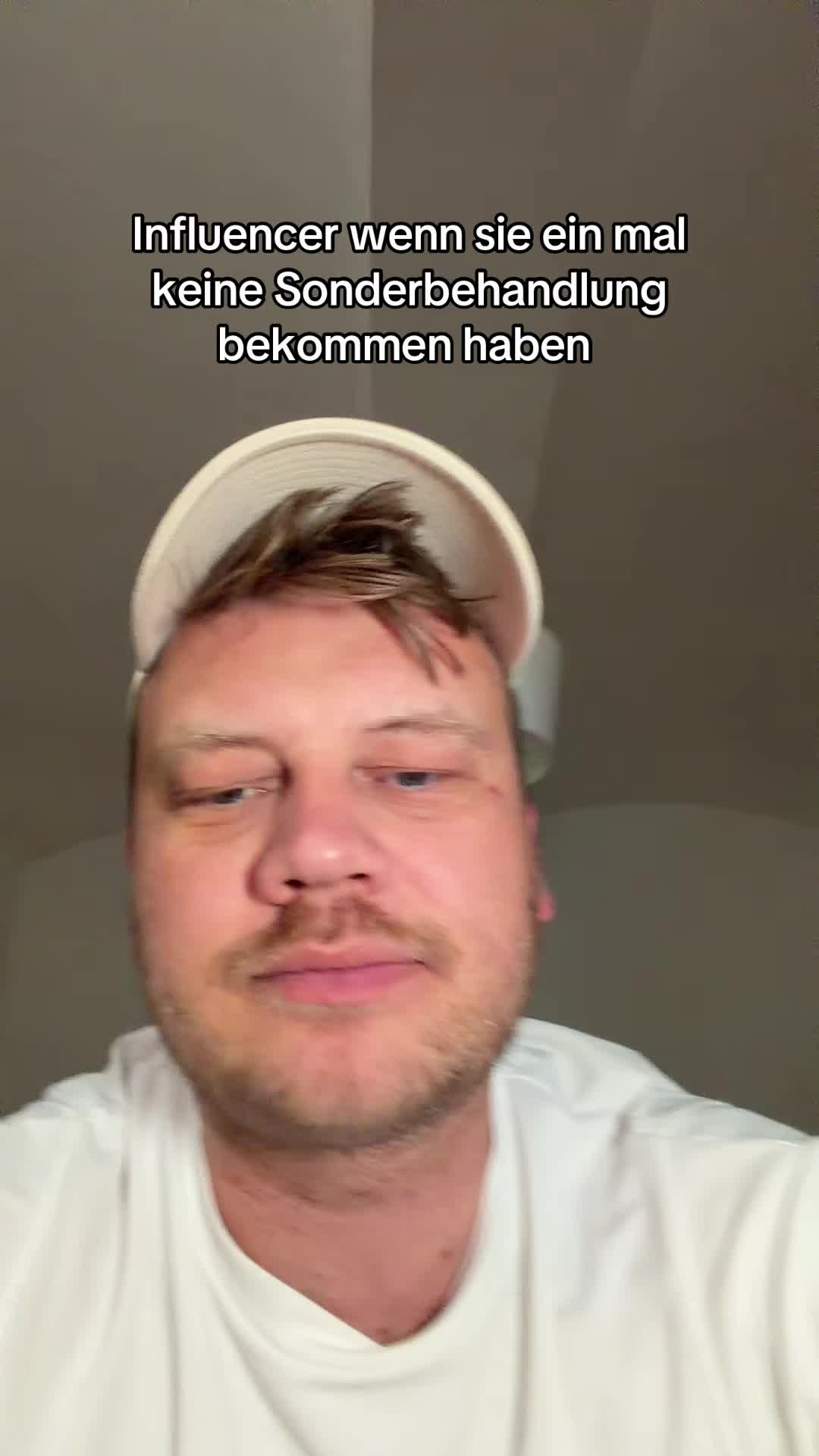 @ClowdyRowdy