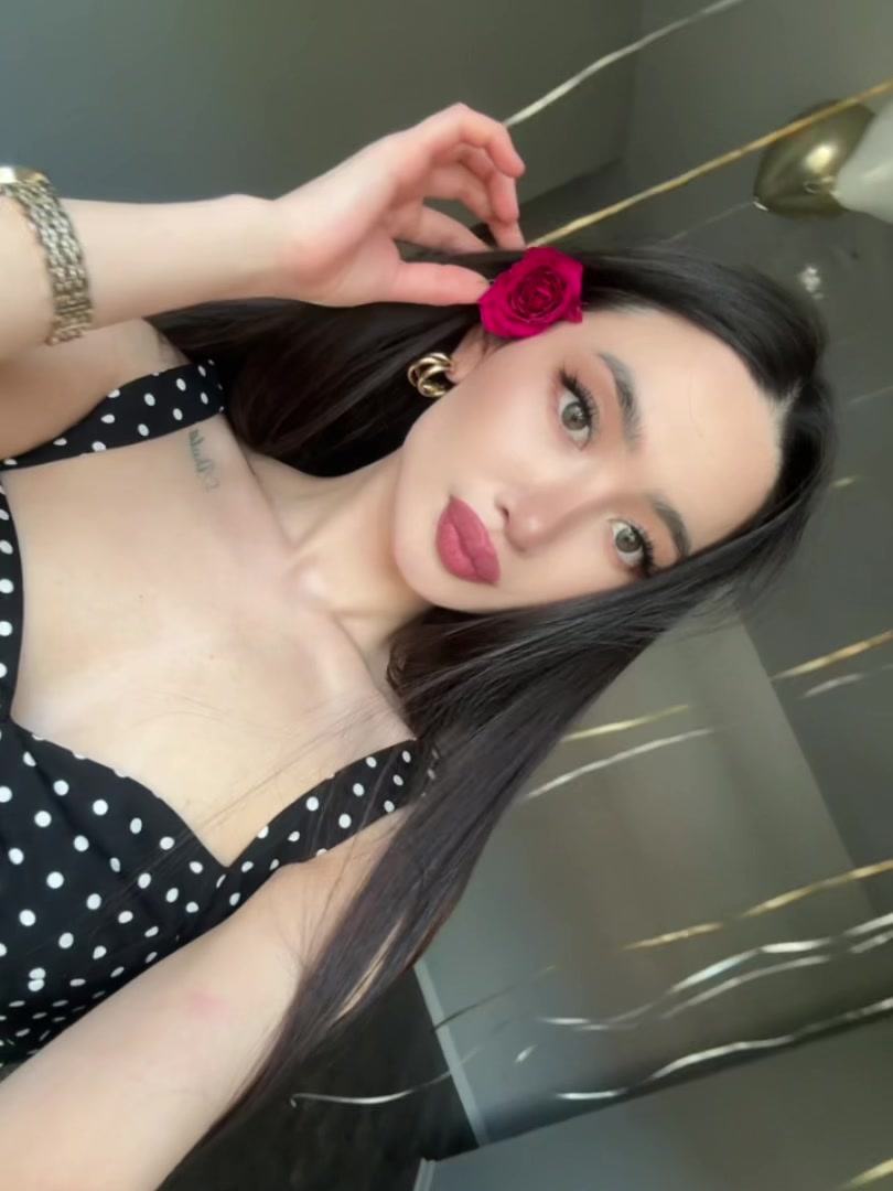 @Акула